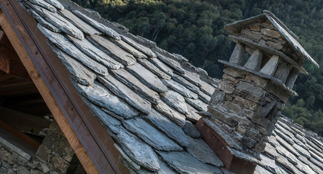 Costruzione tetti in pietra